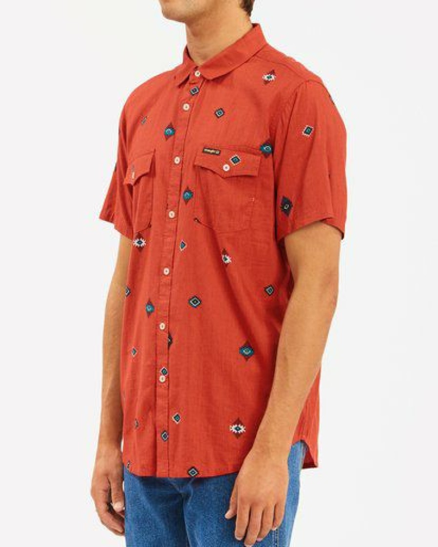 Billabong X Wrangler * | Billabong Wrangler Distant Land Short Sleeve Shirt Crimson Crimson (Cri)